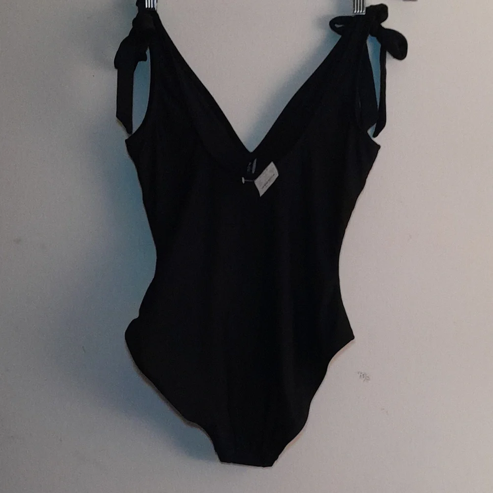 J CREW FACTORY  Black One Piece Swim Suit With Bow Ties On Each Shoulder Size M - Picture 6 of 14